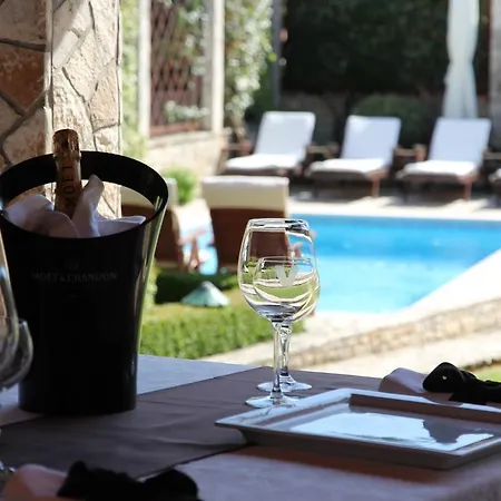 Velike Stine Bed & Breakfast