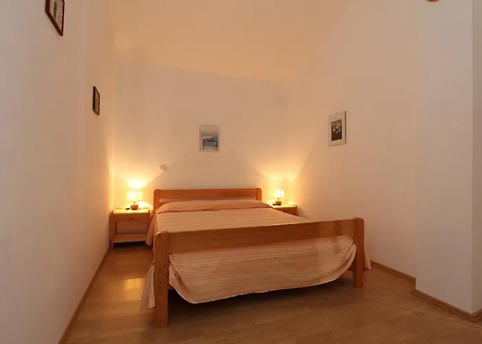 Velike Stine 3* 메덜린