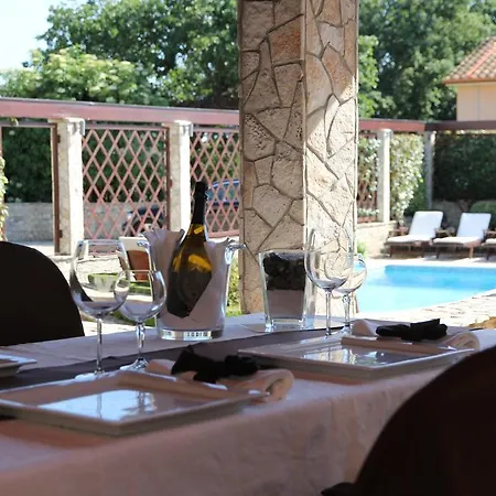 Velike Stine 3* メドゥリン