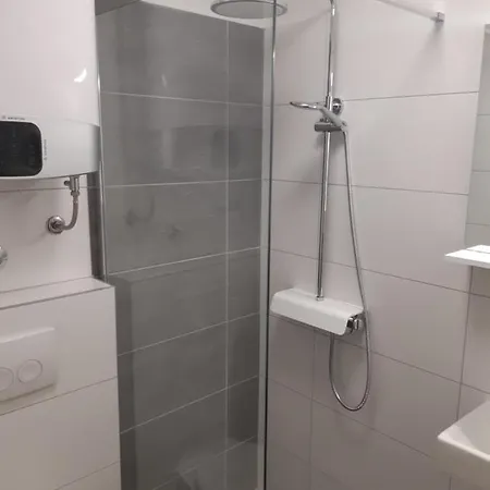 Velike Stine לינה וארוחת בוקר